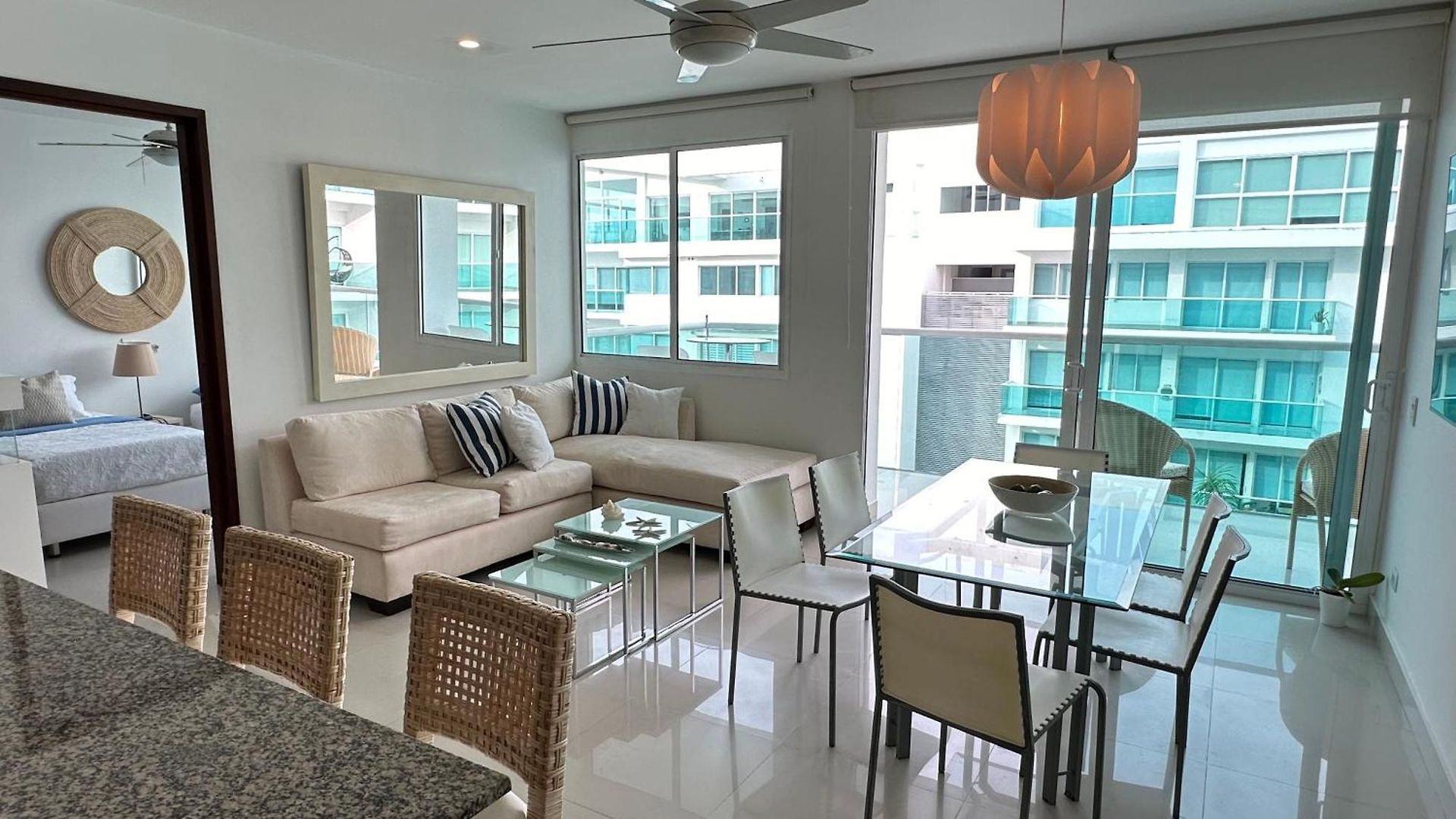 A sólo unos pasos de la playa Apartamento
