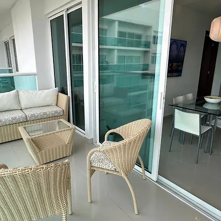 Apartamento Cómodo Con Vista Al Mar Y A Piscinas Cartagena